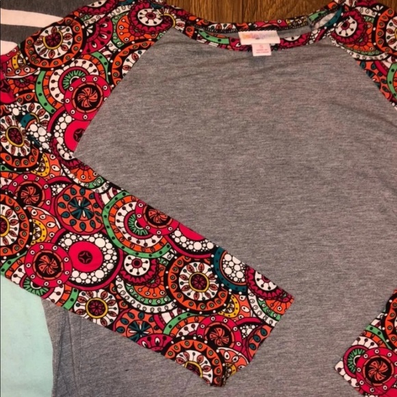 LuLaRoe Randy Bundle Shirts - Picture 4 of 4